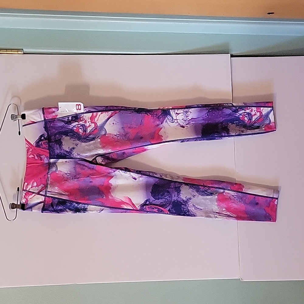 *NWT Layer 8 Performance Leggings  Size S